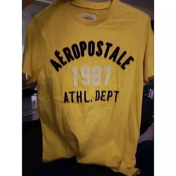 Aeropostale 1987 T-Shirt Medium Yellow Embroidered NWT CR4 - Picture 1 of 4